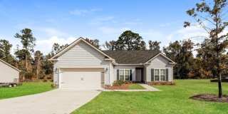 1374 Oak Ln Gallery 1