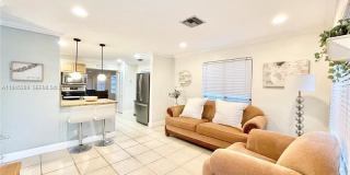 1010 North 31st Court Gallery 2