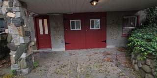 22 Riverhead Road Gallery 1