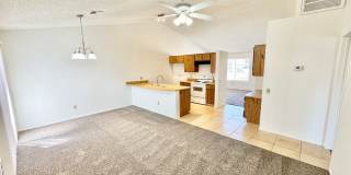 2 Bedroom/2 Bath Home! Has Backyard, One Car Garage, NO HOA! Gallery 12
