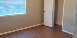 2x1 Less Than $933 Big Yard, Pets OK 2x1 Less Than $933 Big Yard, Pets OK Gallery 12