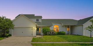 Pond-View 3BR + Office, Main-Floor Primary, 2-Car Garage – Move-In Ready Gallery 1