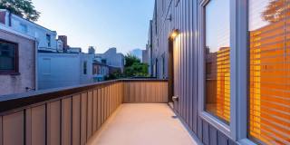 936 N LEITHGOW Street Gallery 28