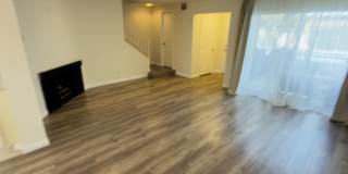 18550 Hatteras Street Gallery 23