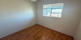 Upstairs Iao Parkside 2/2 Gallery 13