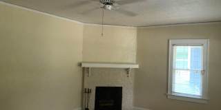 Cute, corner lot 2 bedroom 2 bath historic single family home Cute, corner lot 2 bedroom 2 bath historic single family home Gallery 5