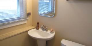 Spacious 4BR Home on Quiet Cul-de-Sac in Southwood with Private Fenced Yard Gallery 9