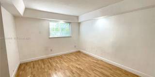 3245 Virginia Street Gallery 6