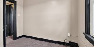 Charming 3BR House in East Pittsburgh Gallery 31