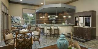 Lake's Edge Apartments Gallery 5