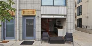 Modern Pet-Friendly 1-Bedroom Condo in Prime Salt Lake City Location with In-Unit Washer/Dryer & Stainless Steel Appliances Gallery 1