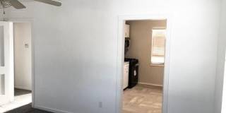 1307 Chadbourne Gallery 11