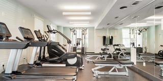 Circ Apartments Gallery 9