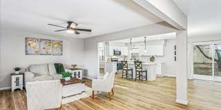 Beautifully Updated Home on nearly ½ Acre! Available for Rent or Rent to Own! Gallery 3