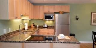 940 Waters Gallery 4