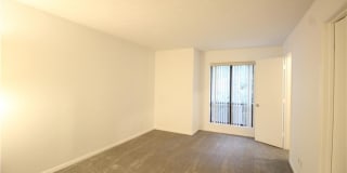 204 Warm Springs Circle Gallery 12