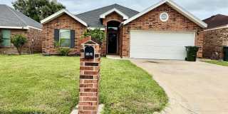 3310 LEGACY LN. Gallery 1