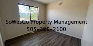 Newly Remodeled 3 Bed 2 Bath Home Gallery 8