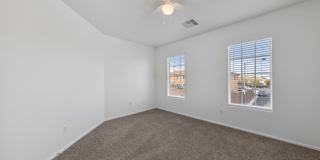 Beautiful Providence 3 Bedroom + Loft Home Gallery 27