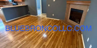 Spacious unit with Beautiful hardwood floors and nice touches throughout! Gallery 10
