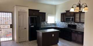 5013 Joe Castillo St Gallery 8