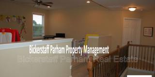 1 Oakwood Drive Gallery 10