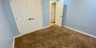 Top floor condo available Soon in Sun Valley! Gallery 12