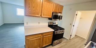 826 East Waverly Street Gallery 5