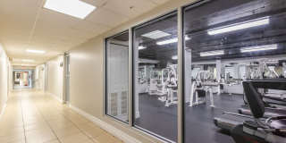 Grand Island Square - 3 Miles to Aventura Mall Gallery 39