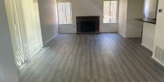 PERFECT 3 bedroom 2.5 bath Pool Home! Gallery 10