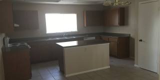 Welcome home to 8251 Sunshine Trail! Gallery 4