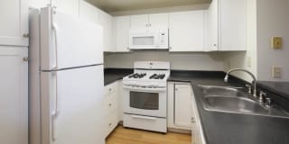 Vista Del Lago Gallery 29