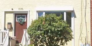 Pet and Family Friendly 3BR House with Parking and Fenced Backyard in Washington, DC Pet and Family Friendly 3BR House with Parking and Fenced Backyard in Washington, DC Gallery 1