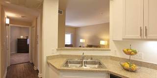Senior Housing - Monaco Apartments Gallery 53