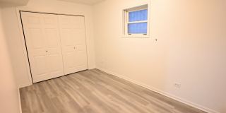 1528 West Chestnut Street - B Gallery 10