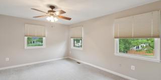5335 LAKE COVE Court Gallery 16