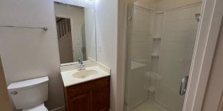 5 bedroom home located in Sylvan School District! Gallery 11