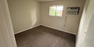 Discover Unmatched Convenience in a Prime Location in your 1 BR, 1BA Apartment! Hablamos Espanol! Gallery 2