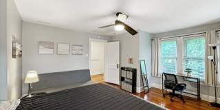 3 bedroom, 2 bathroom house in Cooper Young Historic District Gallery 13