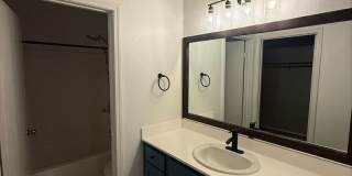 5 Bedroom on Falcon Gallery 20