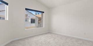 Newly renovated 2-bedroom UTC townhome in the coveted Andria of Renaissance at La Jolla community! Small pet ok! Gallery 29