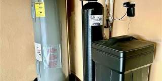 2715 MONTAGUE COURT E Gallery 39