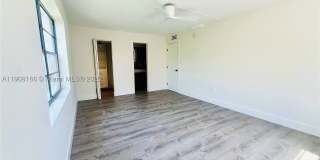 201 Jefferson Ave Gallery 11