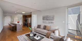 5550 Wilshire at Miracle Mile by Windsor Gallery 27