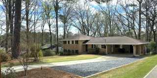2457 Sunset Drive NE Gallery 1