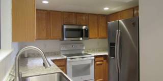 Gorgeous Westside 3 bd Twin Home Gallery 3