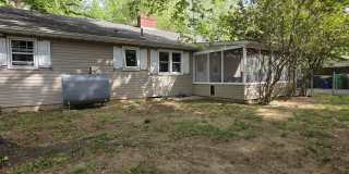 4 CAROLEE Drive Gallery 25