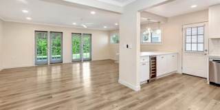 1298 Watson Gallery 6
