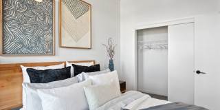 37 West Farnam Gallery 12