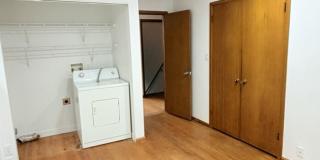 1334 Lakeview (Duplex) Gallery 20
